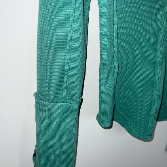 Free People Nailed It Henley size small - Picture 14 of 16